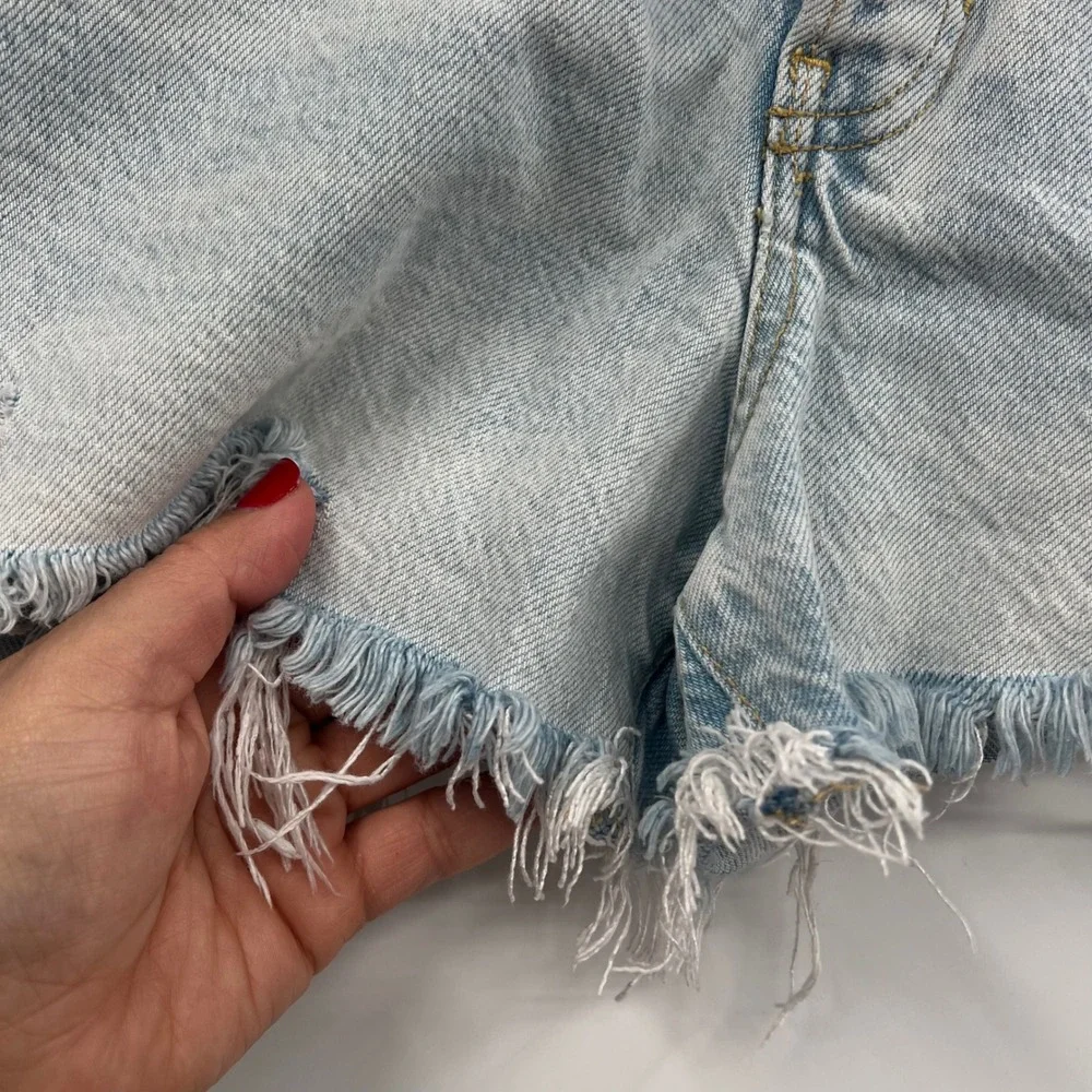 Free People We The Free Distressed Denim Shorts Light Wash Blue 27 Button Fly‎